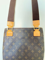 sc:https://stylecycle.gr/media/catalog/product/0/7/07078910-eb01-4eac-ae20-f6b7cb176aeb_1.jpeg