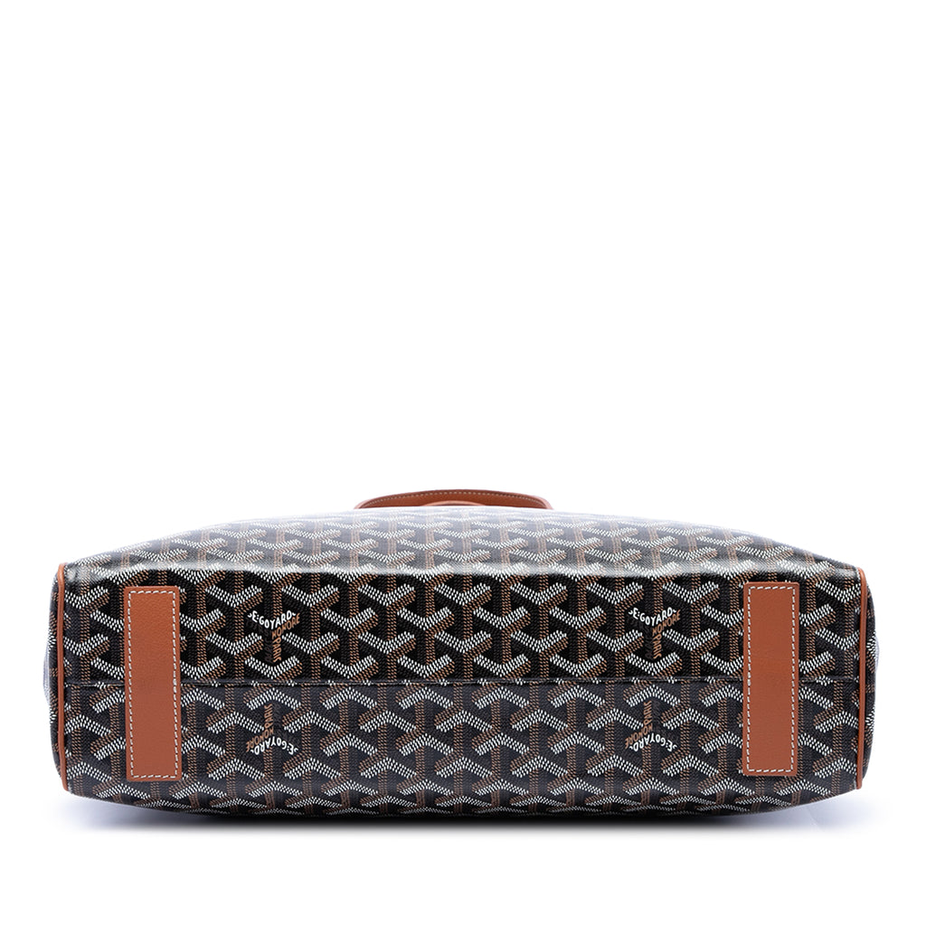 sc:https://storage.googleapis.com/luxclusif-photos-sku/0OVL7MFNCGCTG6PG/0OVL7MFNCGCTG6PG_3.jpg