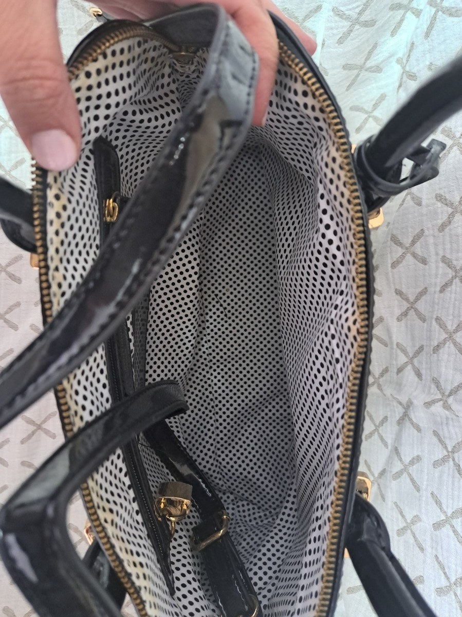 sc:https://assets.momcycle.gr/media/catalog/product/2/0/20240513_204523.jpg