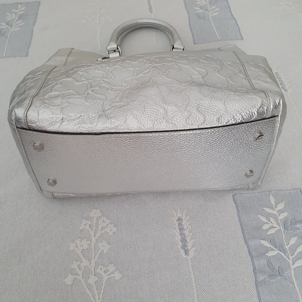 sc:https://old.stylecycle.gr/media/catalog/product/2/0/20240625_162159.jpg