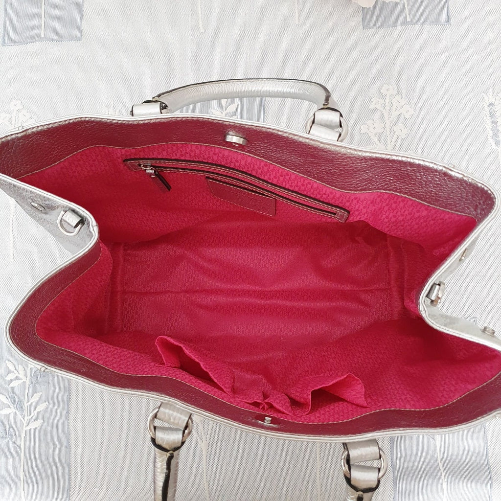 sc:https://old.stylecycle.gr/media/catalog/product/2/0/20240625_162259.jpg