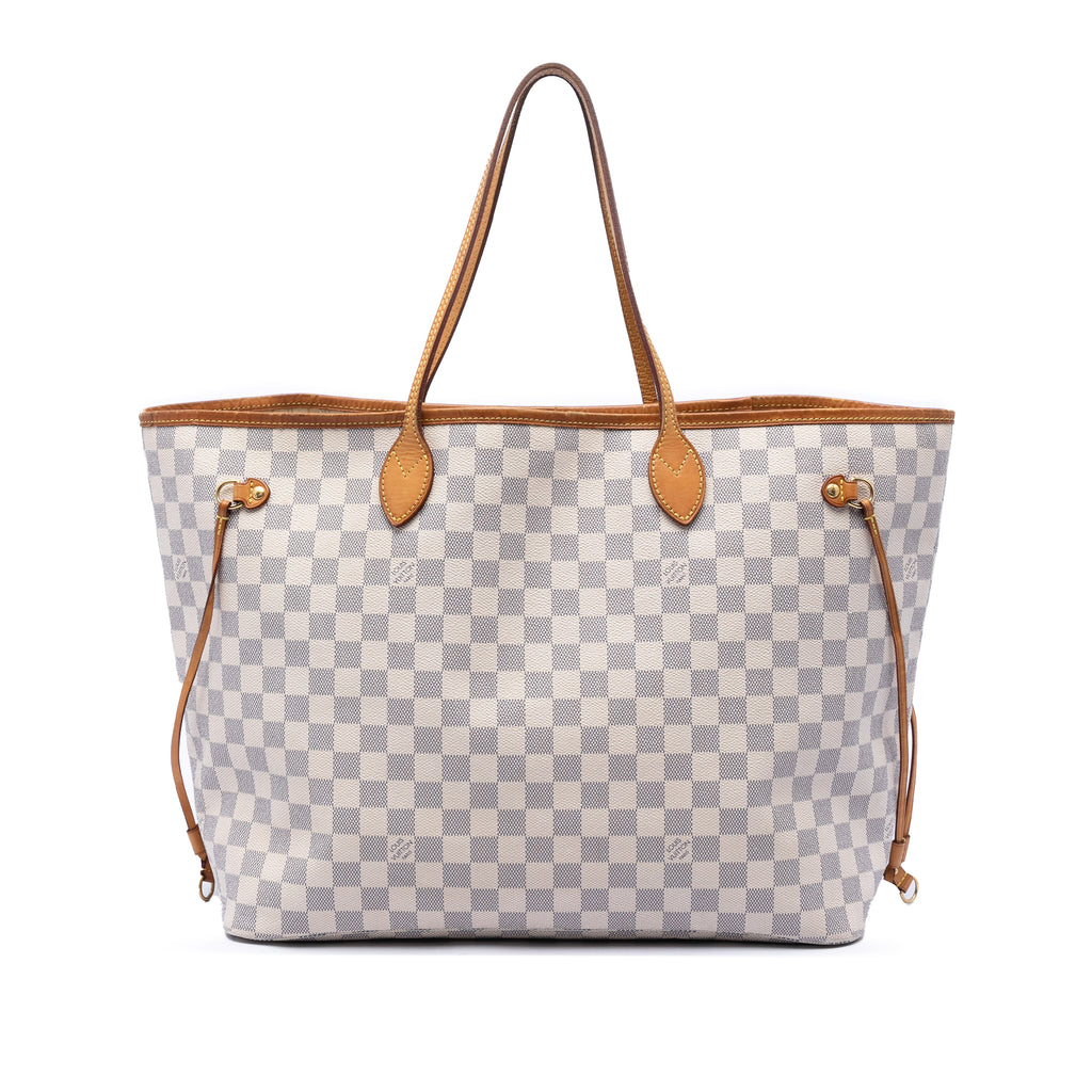sc:https://storage.googleapis.com/luxclusif-photos-sku/261J2U3NGTAOABGP/261J2U3NGTAOABGP_1.jpg