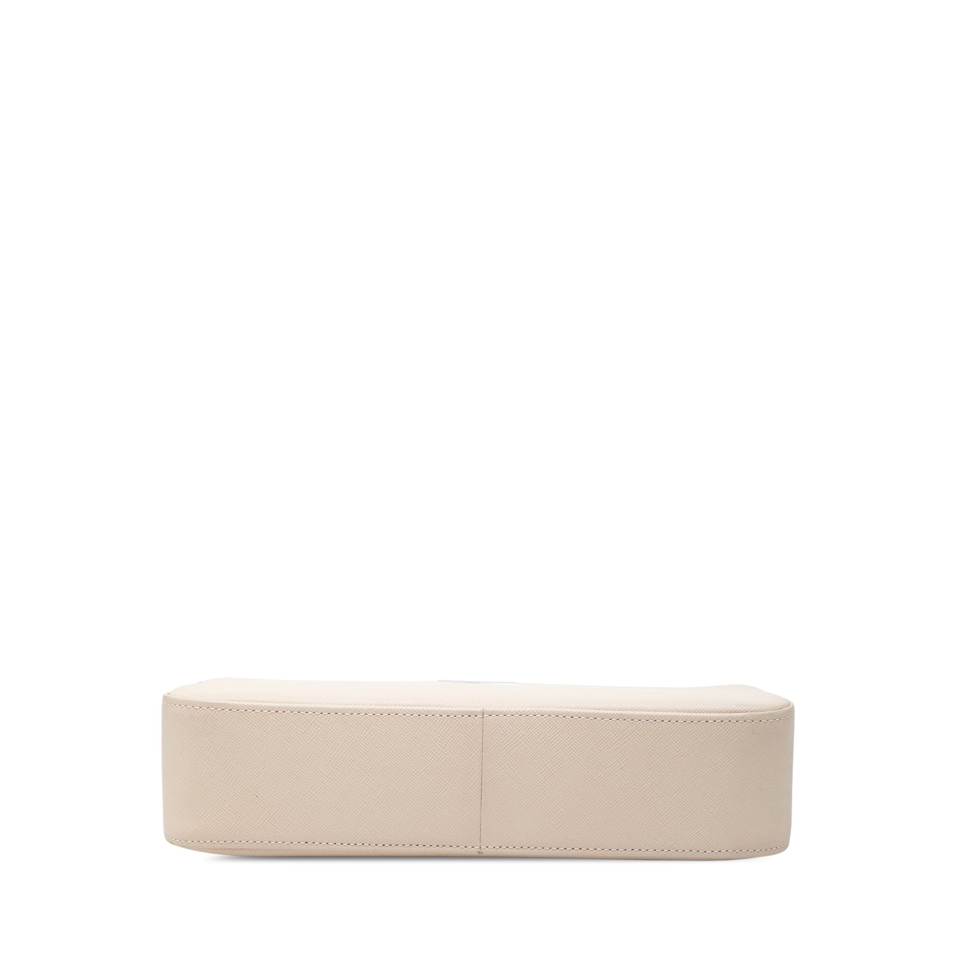 sc:https://storage.googleapis.com/luxclusif-photos-sku/2GAL225YJBGIH1WW/2GAL225YJBGIH1WW_3.jpg