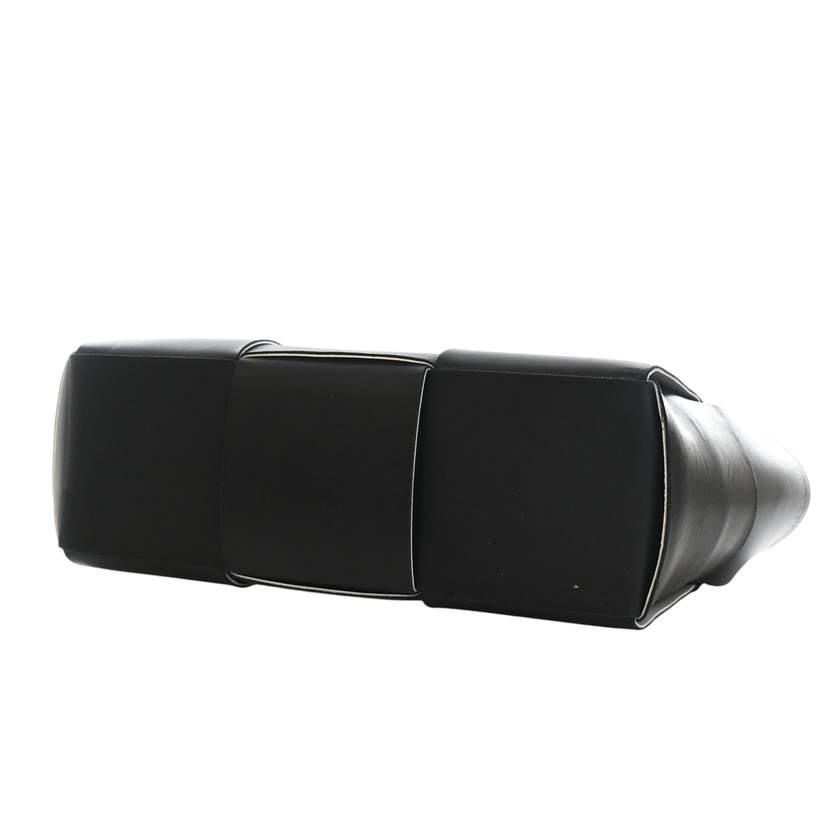 sc:https://storage.googleapis.com/luxclusif-photos-sku/39L17SFHOAKXW8TC/39L17SFHOAKXW8TC_6.jpg