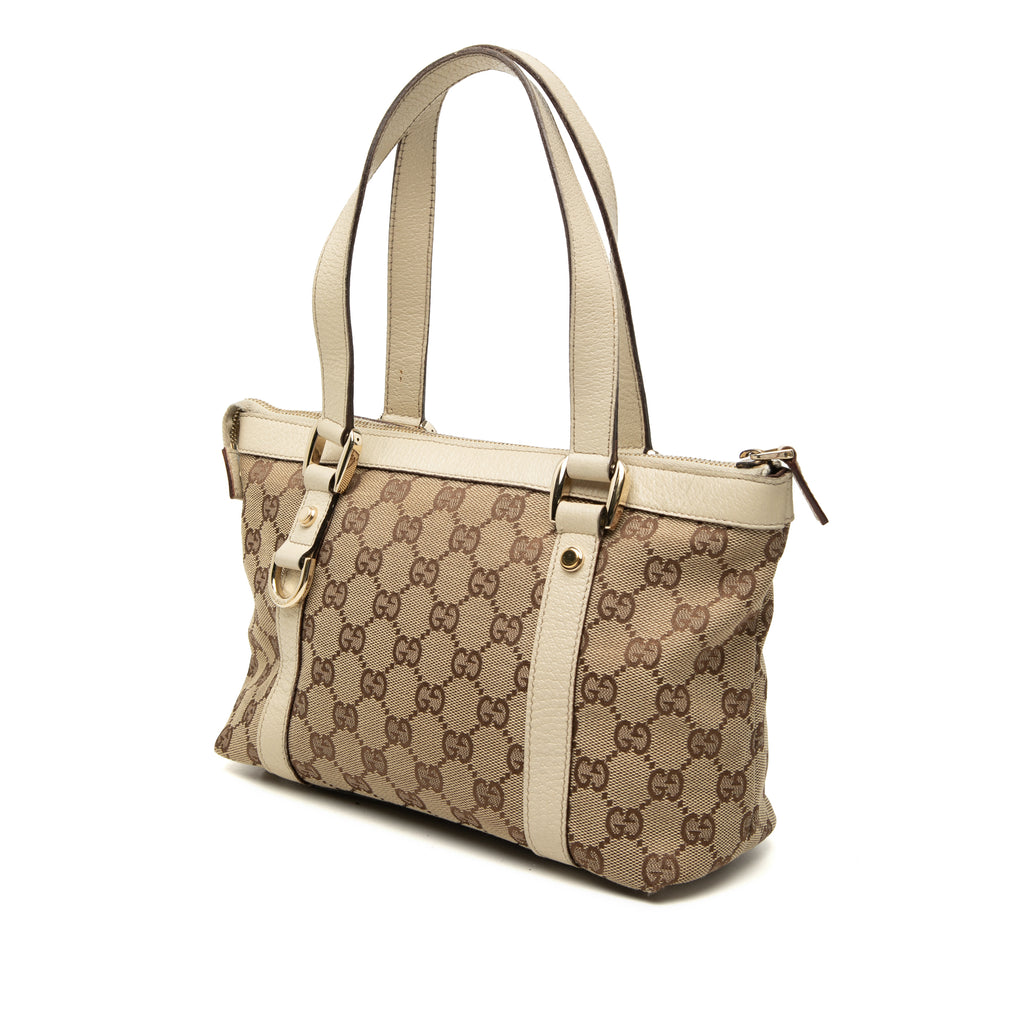 sc:https://storage.googleapis.com/luxclusif-photos-sku/42YIYMYIHXZYC0FC/42YIYMYIHXZYC0FC_2.jpg