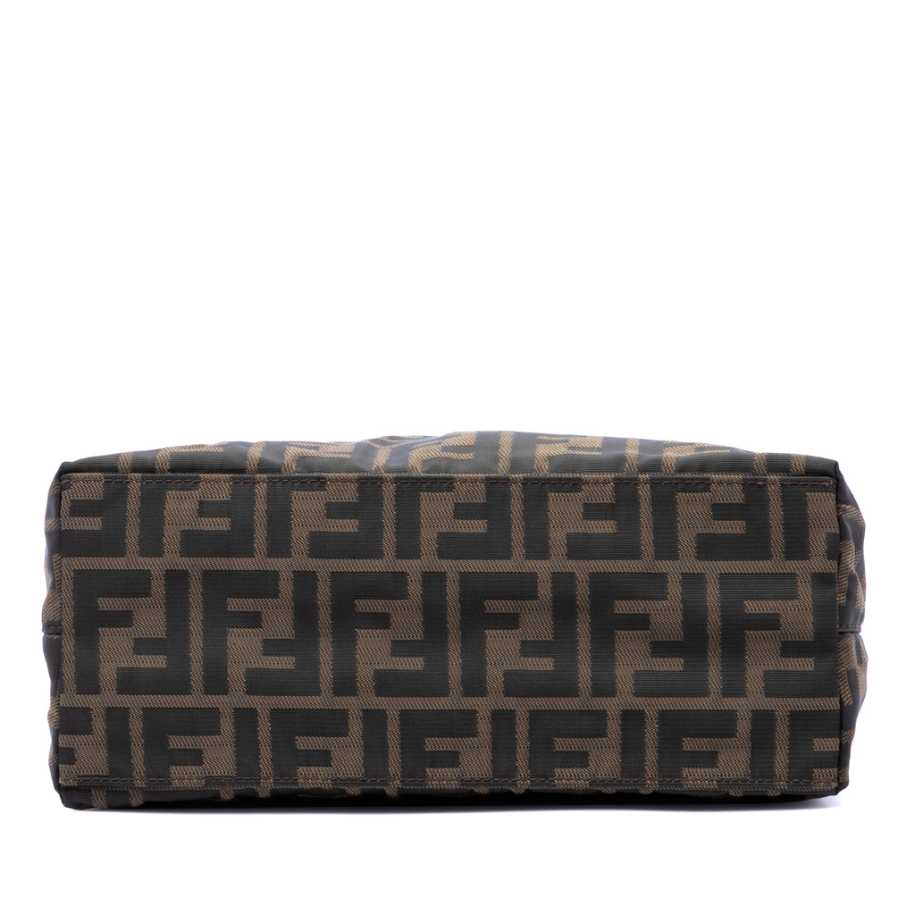 sc:https://storage.googleapis.com/luxclusif-photos-sku/5DV71JXO23CKKUX3/5DV71JXO23CKKUX3_3.jpg