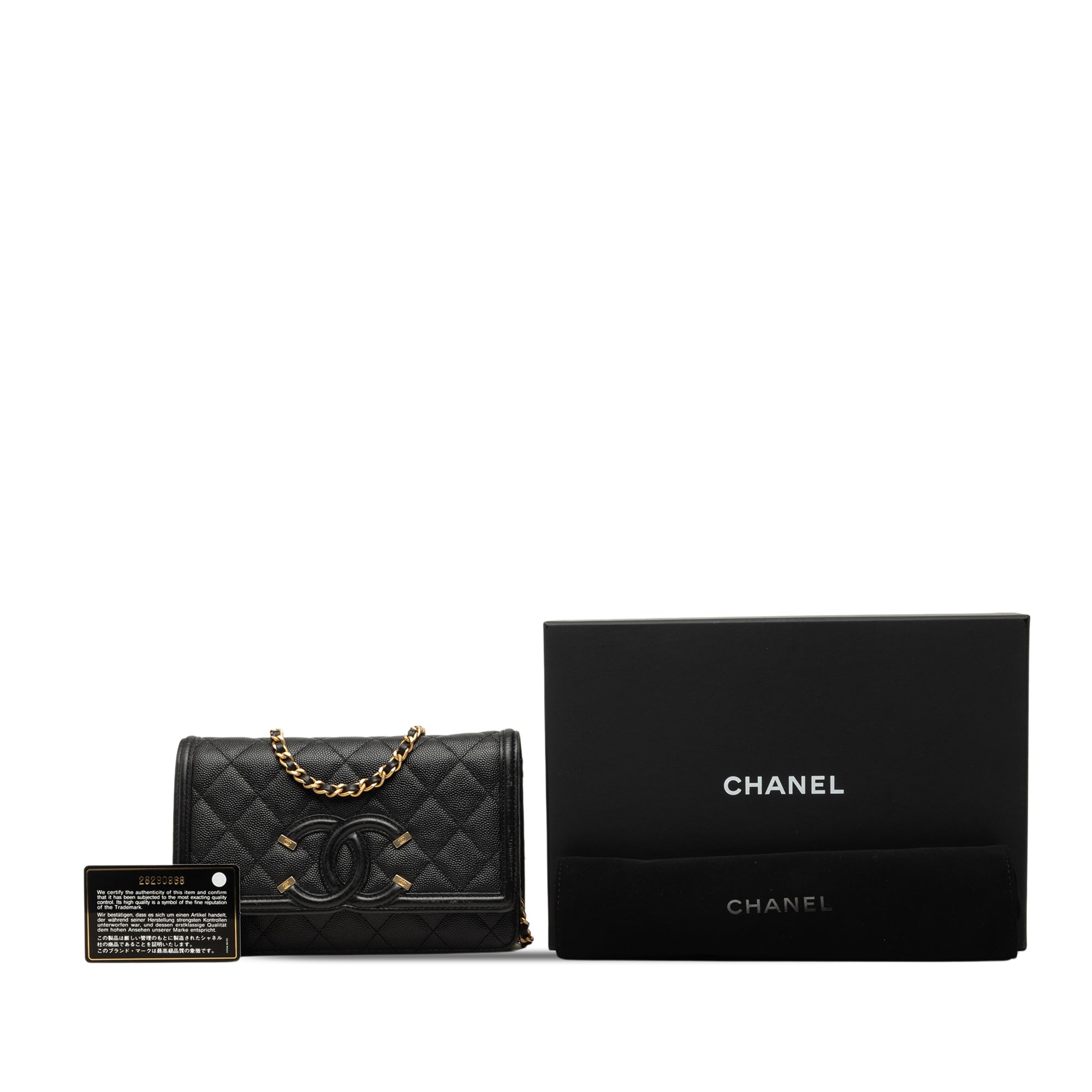 sc:https://storage.googleapis.com/luxclusif-photos-sku/5GYNRMYC1YKSUZB0/5GYNRMYC1YKSUZB0_11.jpg
