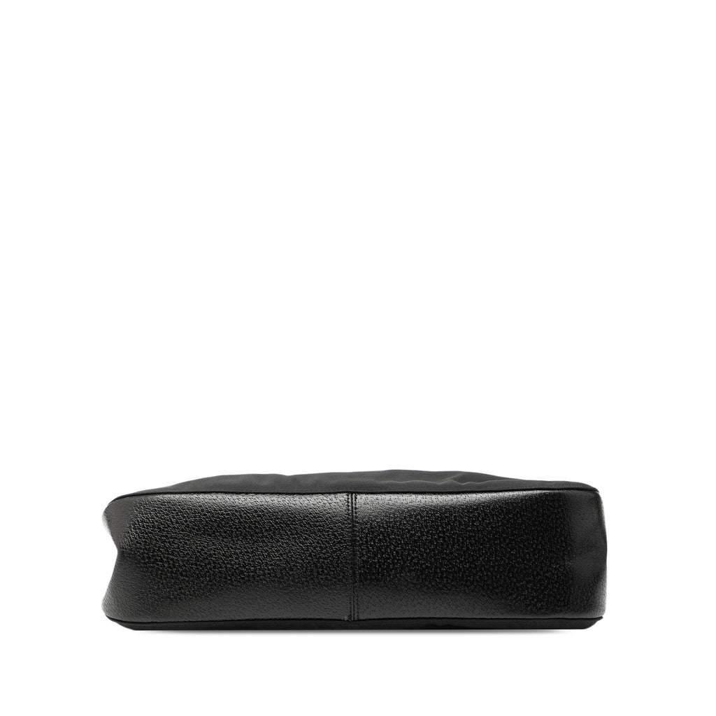 sc:https://storage.googleapis.com/luxclusif-photos-sku/5RHL6V0ZAJHLEP17/5RHL6V0ZAJHLEP17_3.jpg
