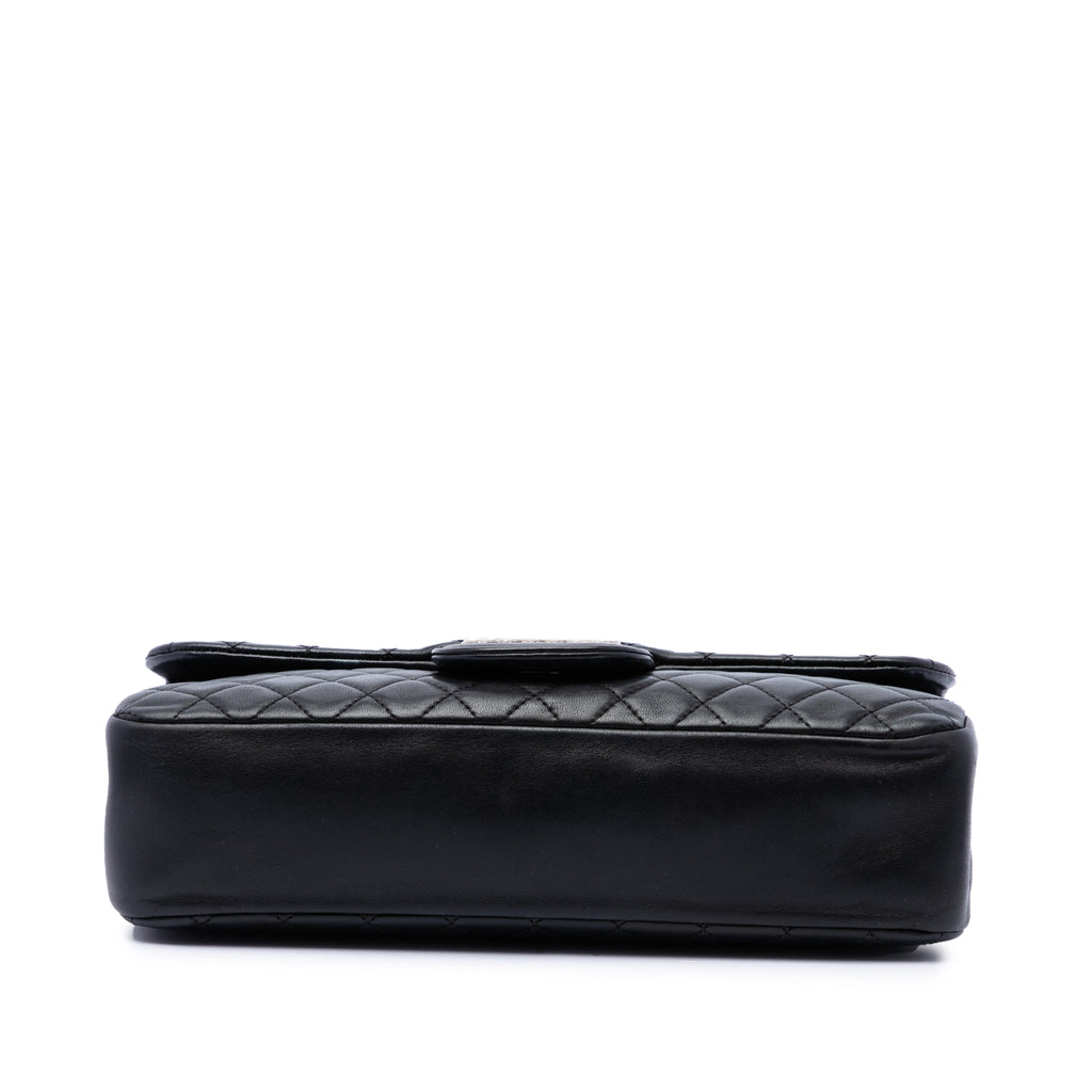 sc:https://storage.googleapis.com/luxclusif-photos-sku/5UH2V4GJMNP7CHYU/5UH2V4GJMNP7CHYU_3.jpg