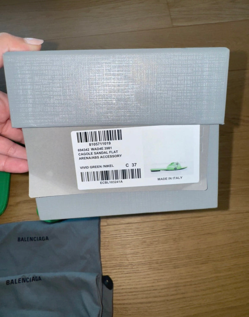 sc:b4e14272-5f81-4807-b34b-cdd00e04a64f/17975ddd-0cb8-4728-8deb-dd298e26351b/5ec2cf4f-361a-49f3-a3f5-2a284fe63c94.jpeg