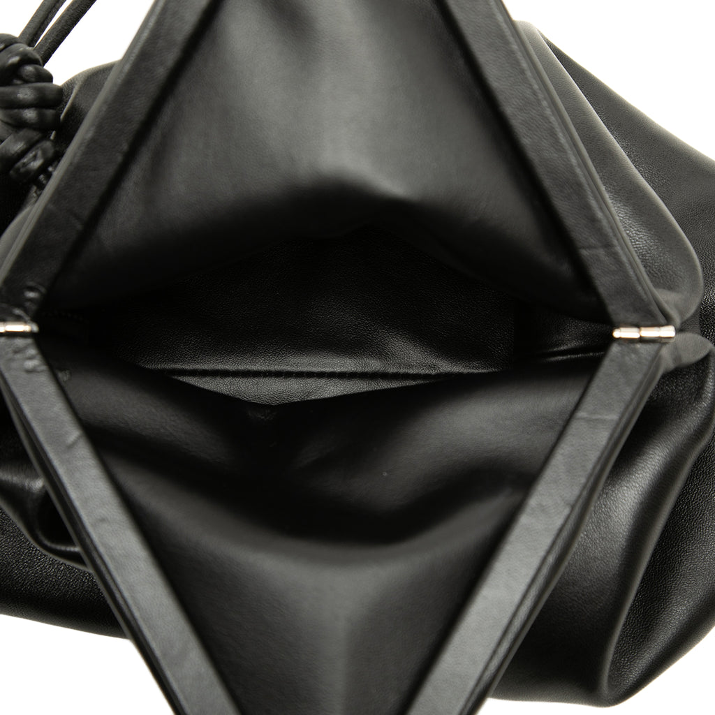 sc:https://storage.googleapis.com/luxclusif-photos-sku/661QJAY1QXSV1FBW/661QJAY1QXSV1FBW_4.jpg