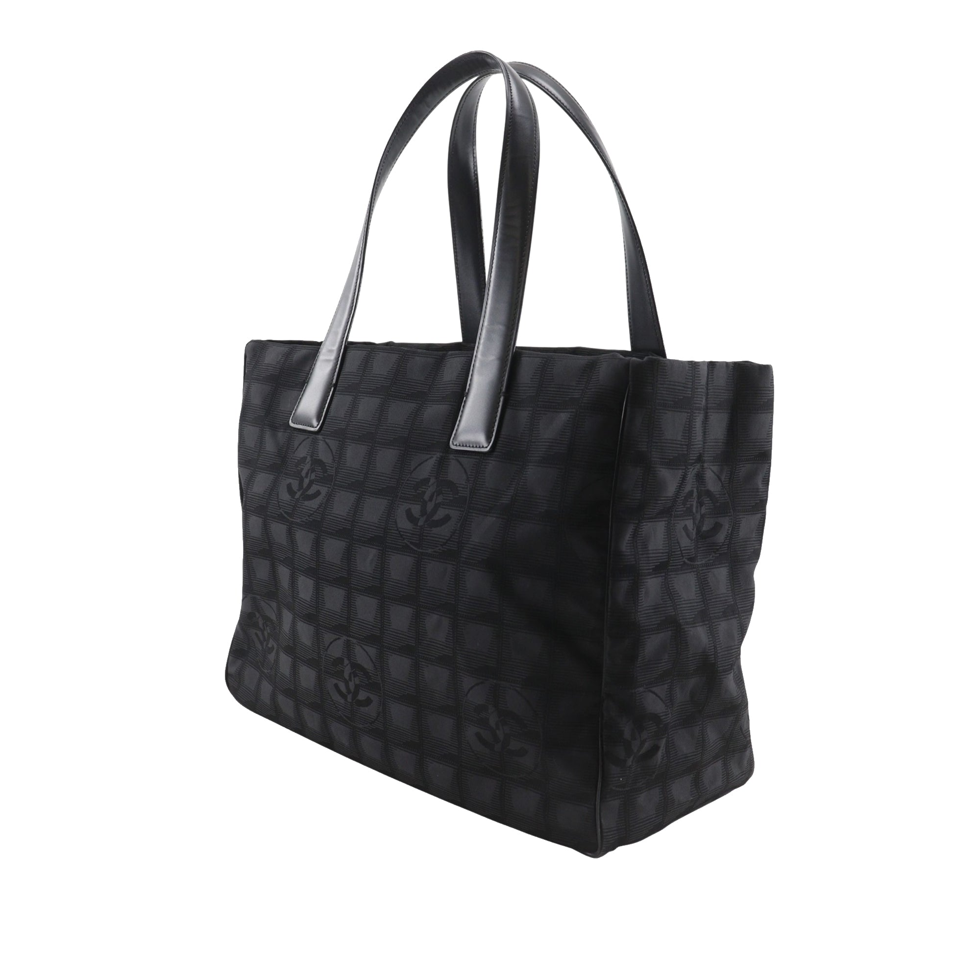 sc:https://storage.googleapis.com/luxclusif-photos-sku/6KMJBSCO0A7ITBQM/6KMJBSCO0A7ITBQM_3.jpg