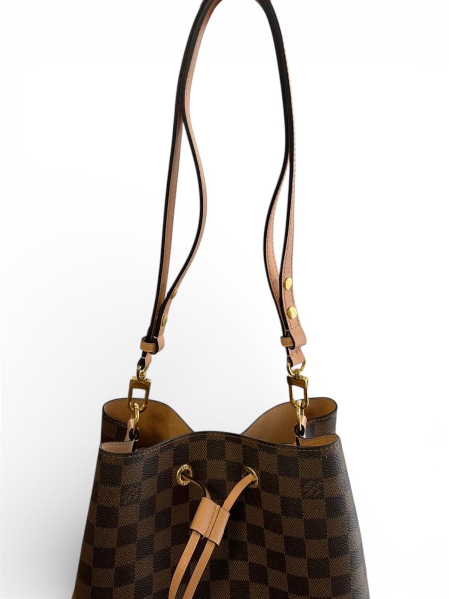sc:https://old.stylecycle.gr/media/catalog/product/6/b/6b9f2df4-e9ec-4b2f-b725-bdf4ea86917c.jpeg