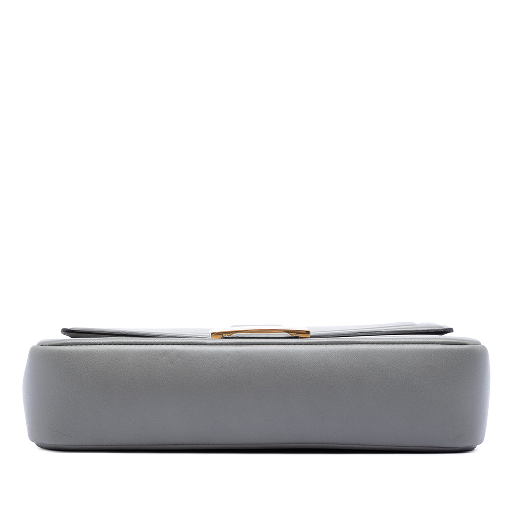 sc:https://storage.googleapis.com/luxclusif-photos-sku/756BLI66H0V303ZA/756BLI66H0V303ZA_3.jpg