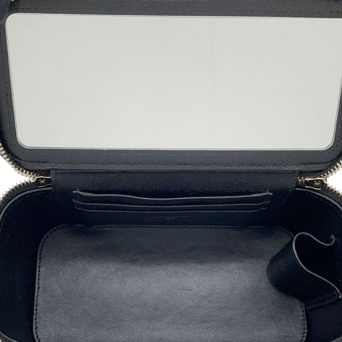 sc:https://storage.googleapis.com/luxclusif-photos-sku/78BNWGDHAW77LRBO/78BNWGDHAW77LRBO_4.jpg