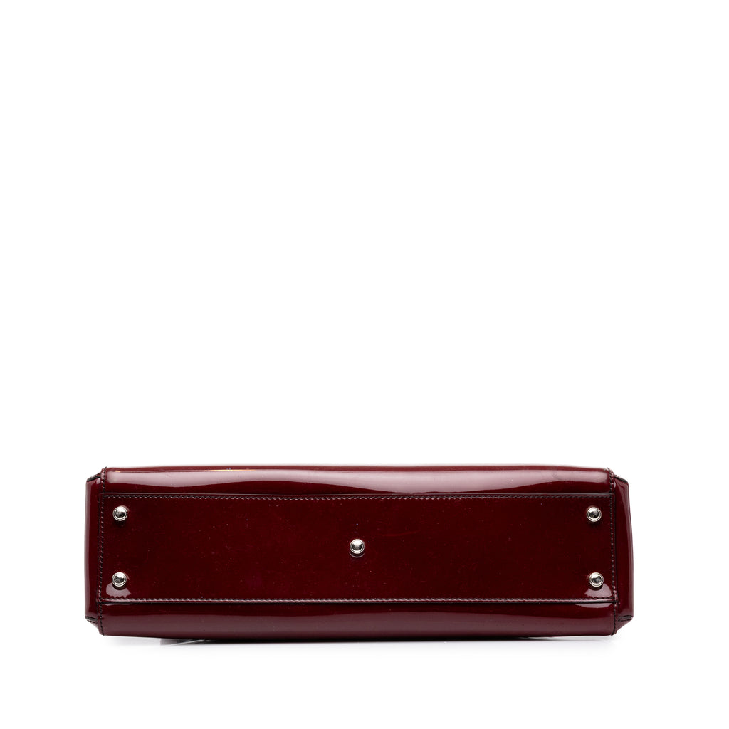 sc:https://storage.googleapis.com/luxclusif-photos-sku/7SZ00TTQQUEFXPFH/7SZ00TTQQUEFXPFH_3.jpg