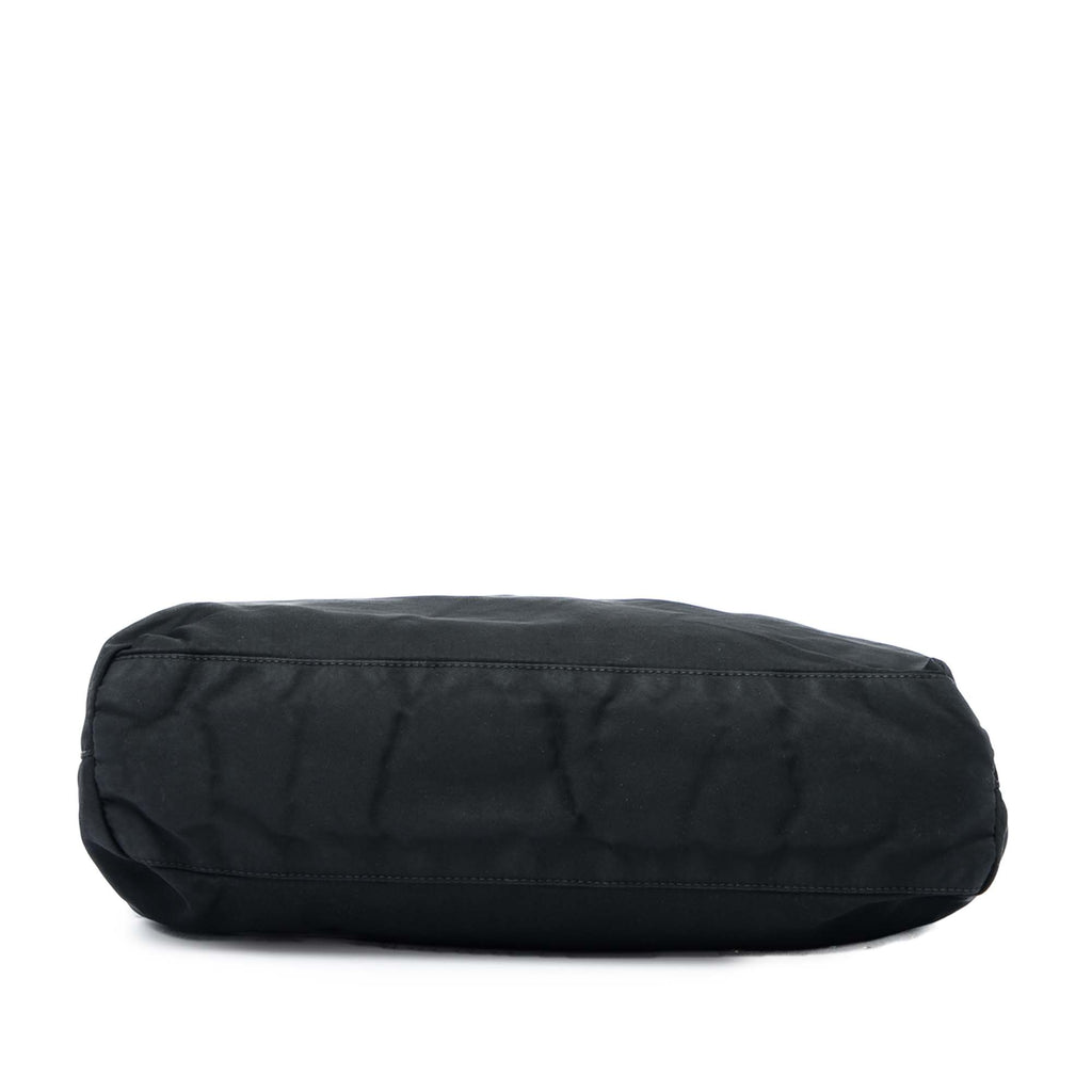 sc:https://storage.googleapis.com/luxclusif-photos-sku/9TCVLBZKUWEERCLW/9TCVLBZKUWEERCLW_3.jpg