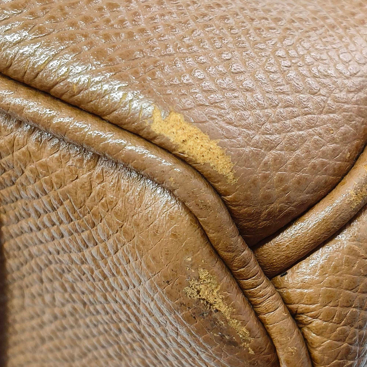 sc:https://storage.googleapis.com/luxclusif-photos-sku/A7J1Z7ZO4B8OYUWZ/A7J1Z7ZO4B8OYUWZ_9.jpg