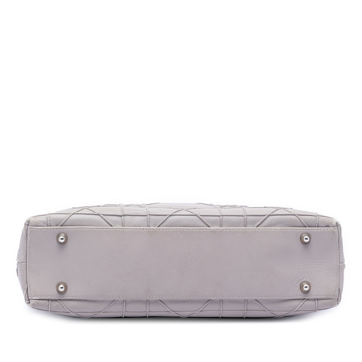 sc:https://storage.googleapis.com/luxclusif-photos-sku/AB70H3T3KINHMH8I/AB70H3T3KINHMH8I_3.jpg