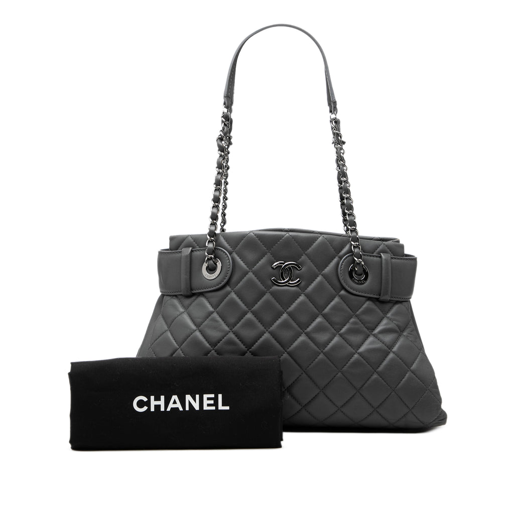 sc:https://storage.googleapis.com/luxclusif-photos-sku/ASFFNBXXQ8WT9E5O/ASFFNBXXQ8WT9E5O_8.jpg