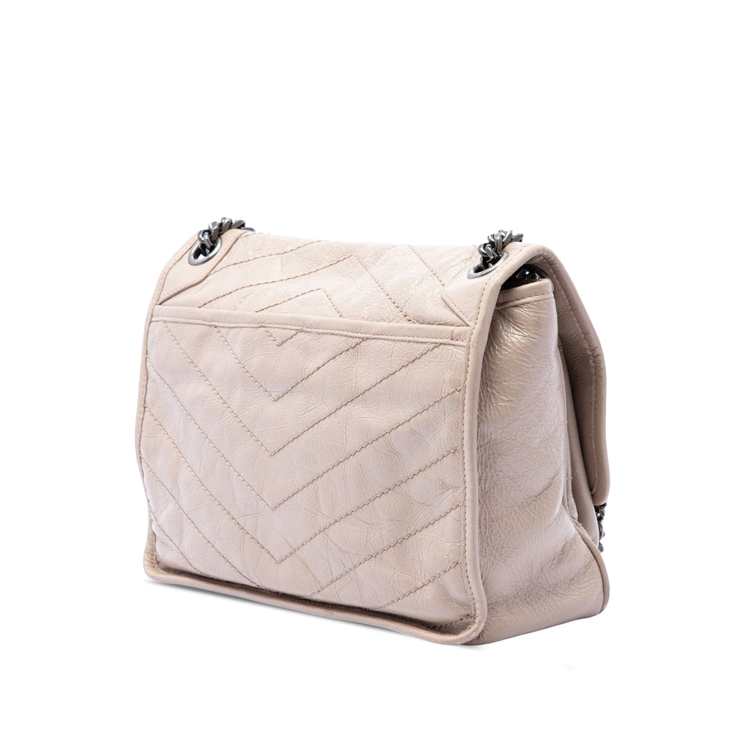 sc:https://storage.googleapis.com/luxclusif-photos-sku/AVD762H3Y55ZLL7R/AVD762H3Y55ZLL7R_2.jpg