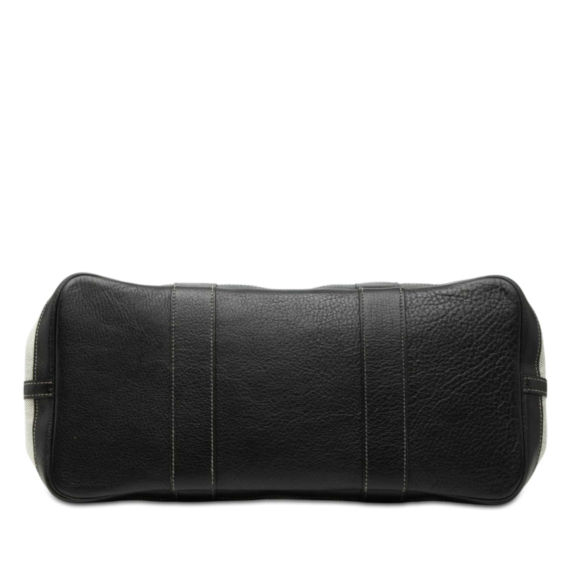 sc:https://storage.googleapis.com/luxclusif-photos-sku/BL6422CWN810TNGC/BL6422CWN810TNGC_3.jpg