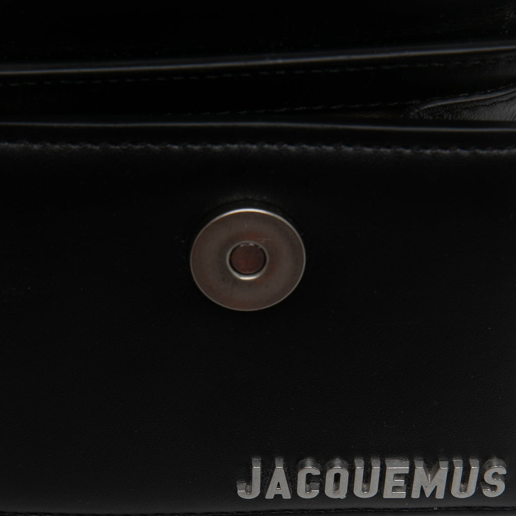 sc:https://storage.googleapis.com/luxclusif-photos-sku/BQGEI0ON3ZT9PM8C/BQGEI0ON3ZT9PM8C_5.jpg
