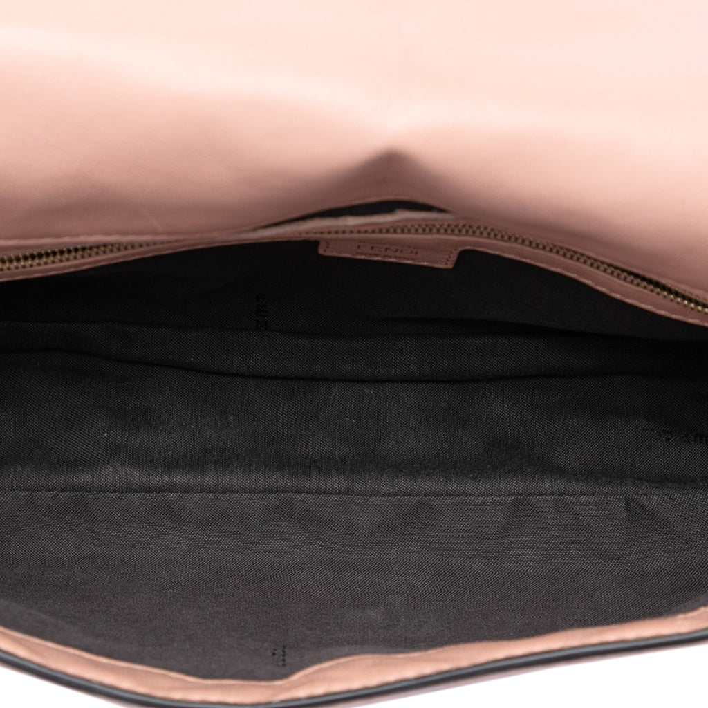 sc:https://storage.googleapis.com/luxclusif-photos-sku/BT89DQ6H8LQITDFA/BT89DQ6H8LQITDFA_4.jpg