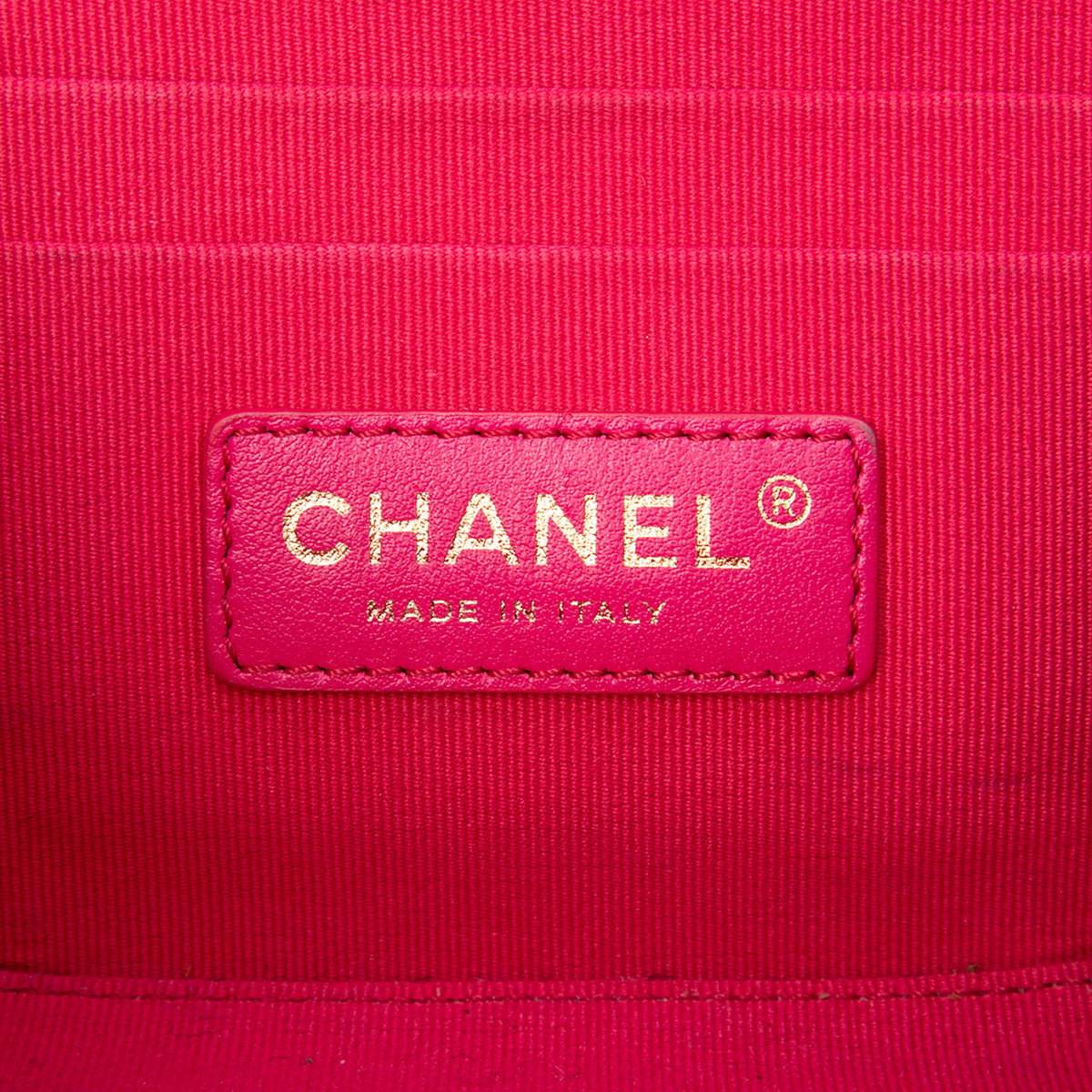 sc:https://storage.googleapis.com/luxclusif-photos-sku/C5153OJ8MCBUVA4M/C5153OJ8MCBUVA4M_5.jpg