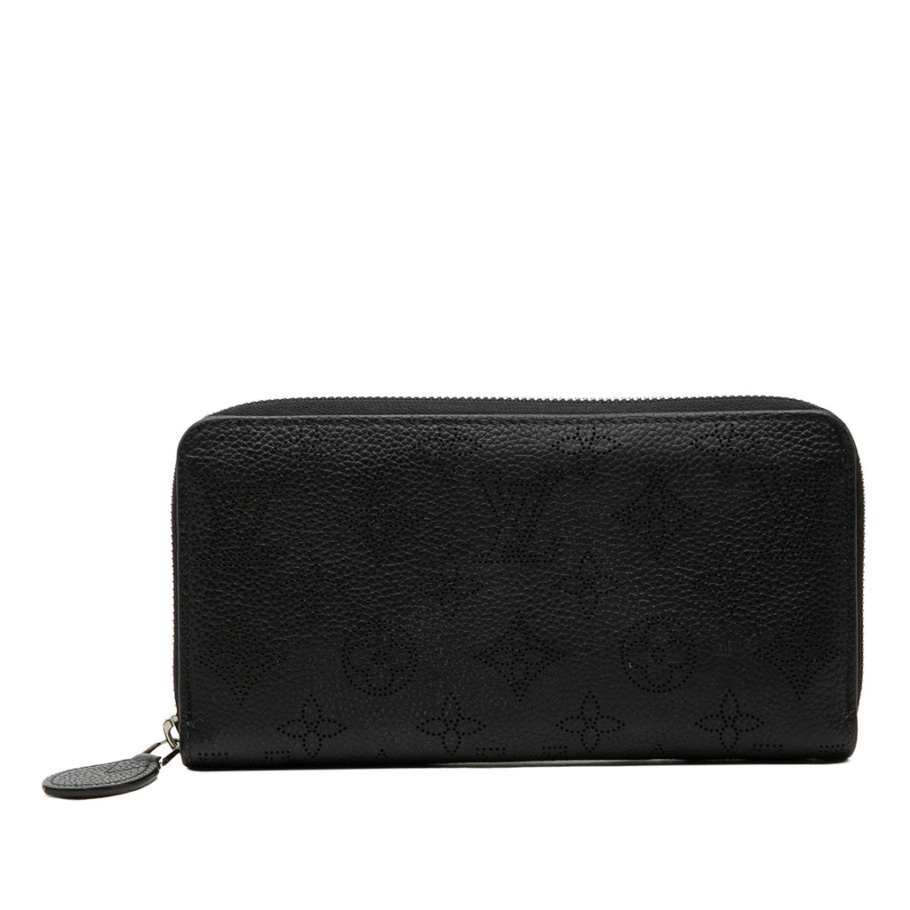 sc:https://storage.googleapis.com/luxclusif-photos-sku/C8VD06AZ0W94GV6L/C8VD06AZ0W94GV6L_1.jpg