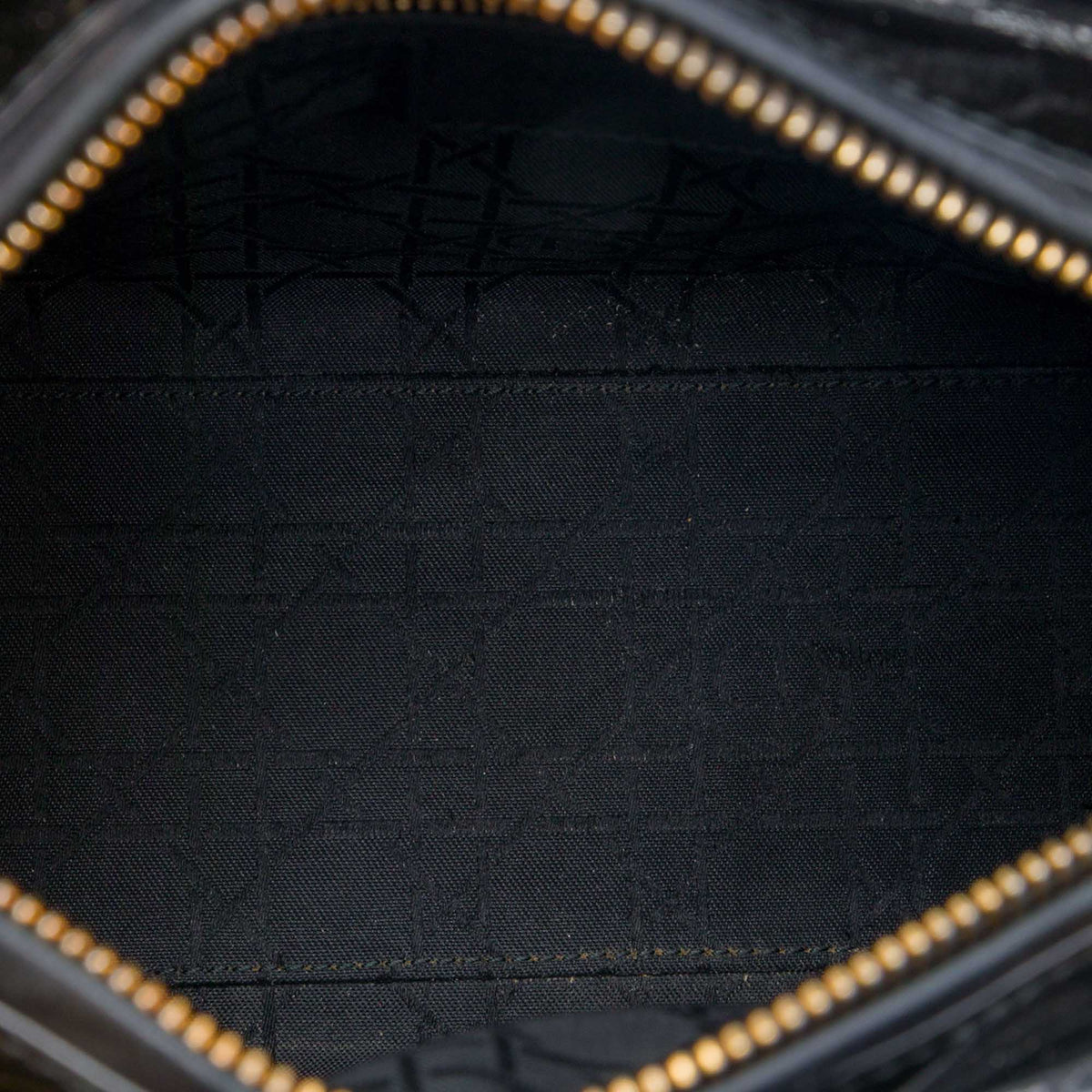 sc:https://storage.googleapis.com/luxclusif-photos-sku/DTIQX8ZMR7DSNCTP/DTIQX8ZMR7DSNCTP_4.jpg