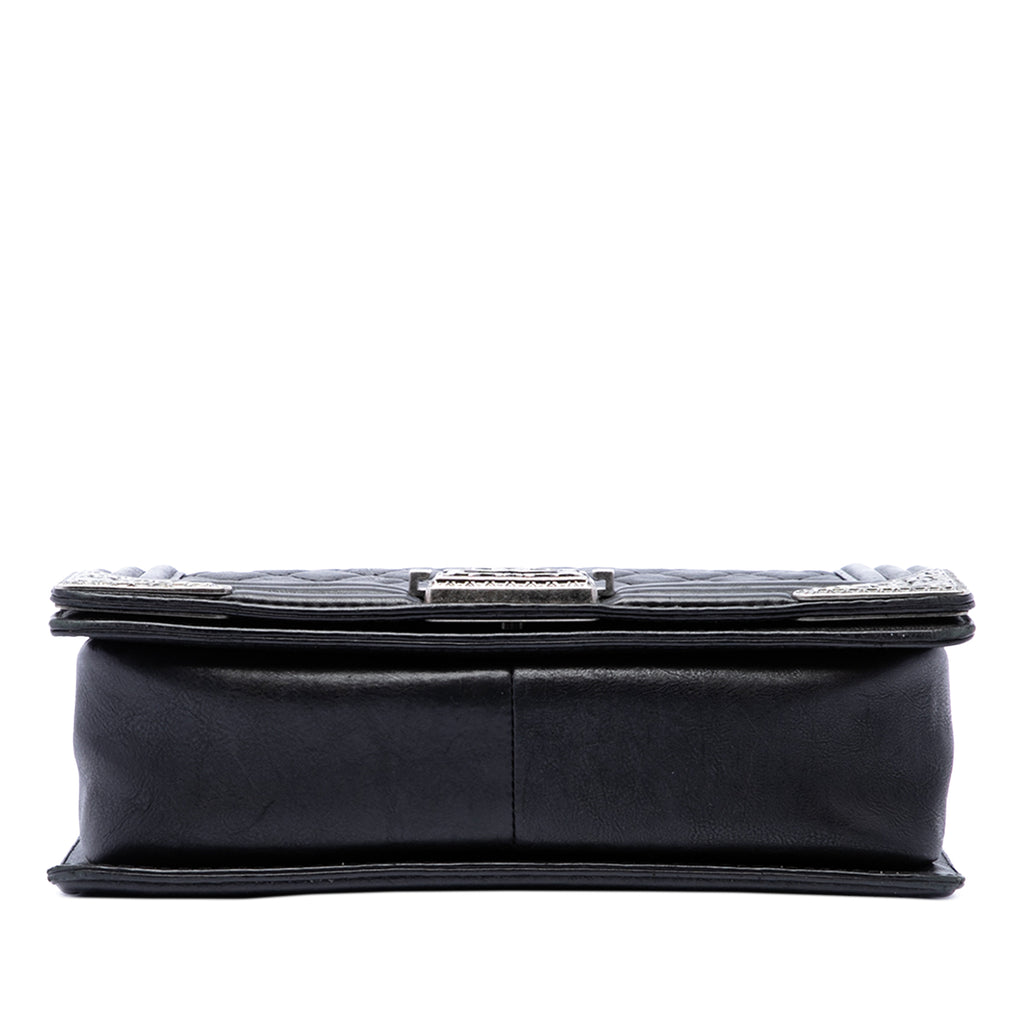 sc:https://storage.googleapis.com/luxclusif-photos-sku/ENV6DYB1F0XZXBGW/ENV6DYB1F0XZXBGW_3.jpg