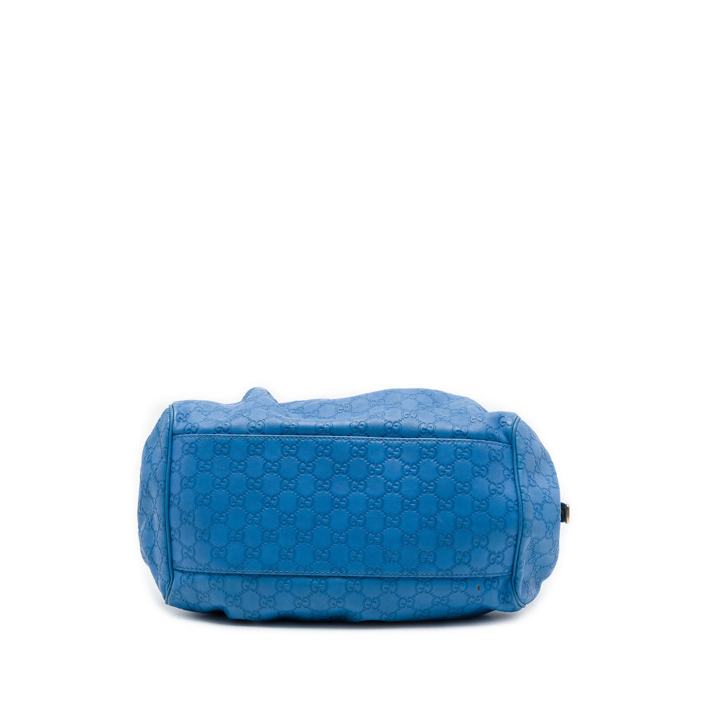 sc:https://storage.googleapis.com/luxclusif-photos-sku/FMBK7UNXECHOVFV0/FMBK7UNXECHOVFV0_3.jpg