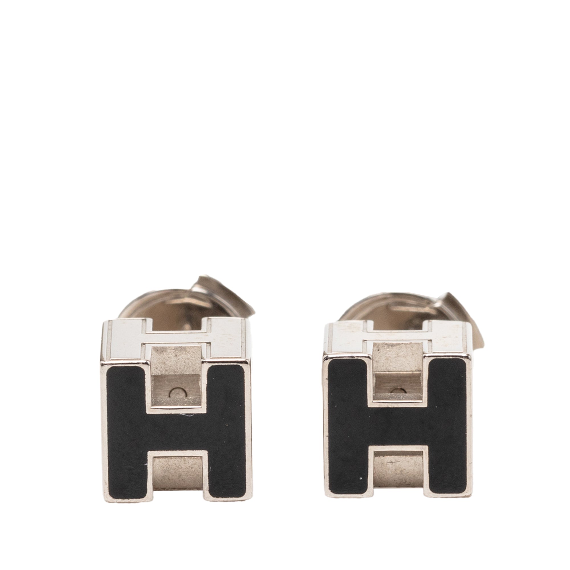 sc:https://storage.googleapis.com/luxclusif-photos-sku/FUUB3RB27KFWJ4F6/FUUB3RB27KFWJ4F6_1.jpg