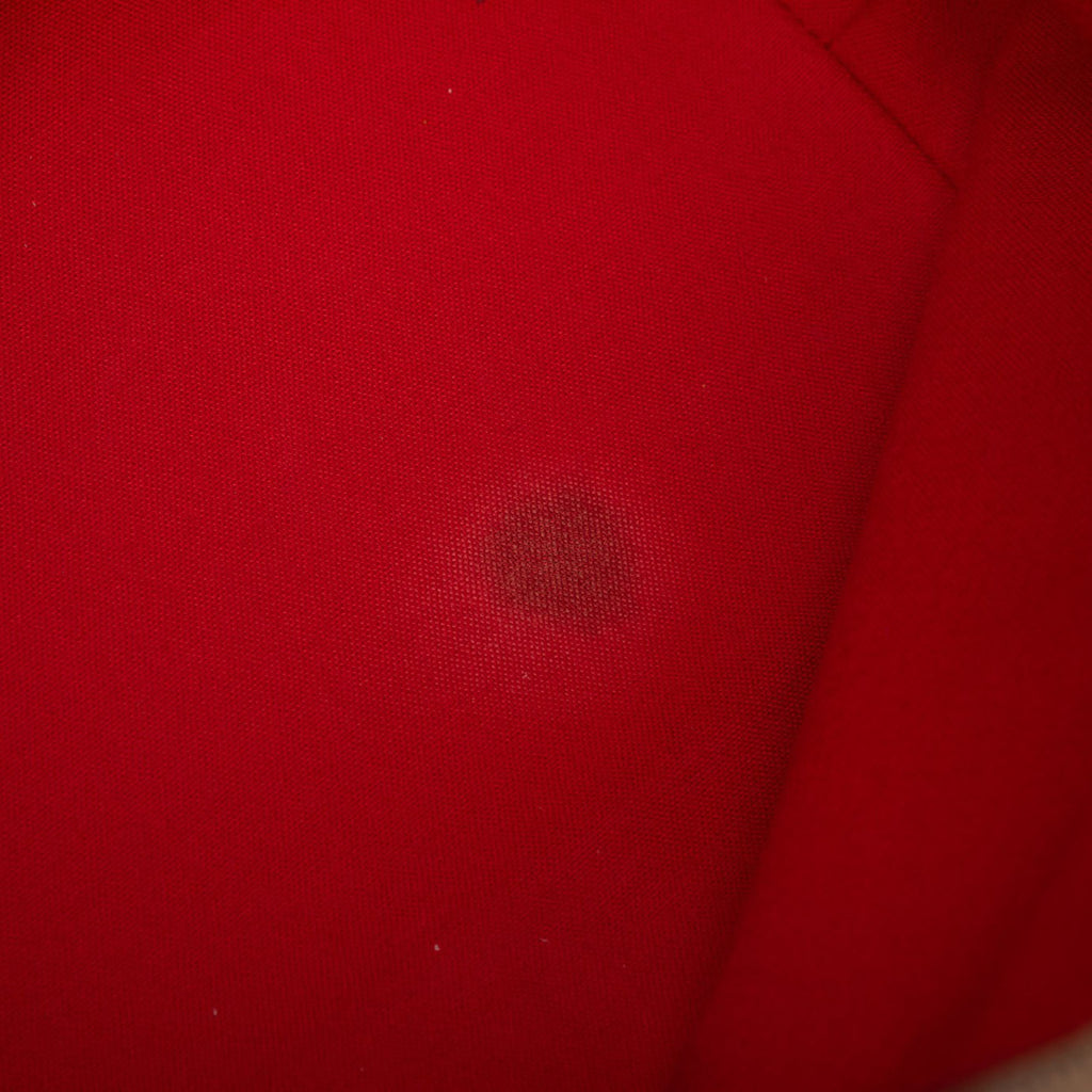 sc:https://storage.googleapis.com/luxclusif-photos-sku/GLP8M7YS9HO7QYJZ/GLP8M7YS9HO7QYJZ_6.jpg