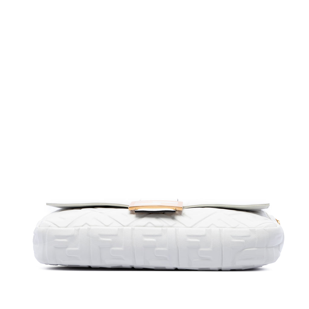 sc:https://storage.googleapis.com/luxclusif-photos-sku/GZMRIGV6VLQ5UA61/GZMRIGV6VLQ5UA61_3.jpg