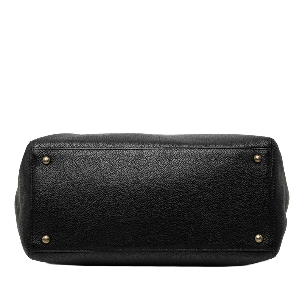 sc:https://storage.googleapis.com/luxclusif-photos-sku/HE5D4SU6J6OIR0VM/HE5D4SU6J6OIR0VM_3.jpg