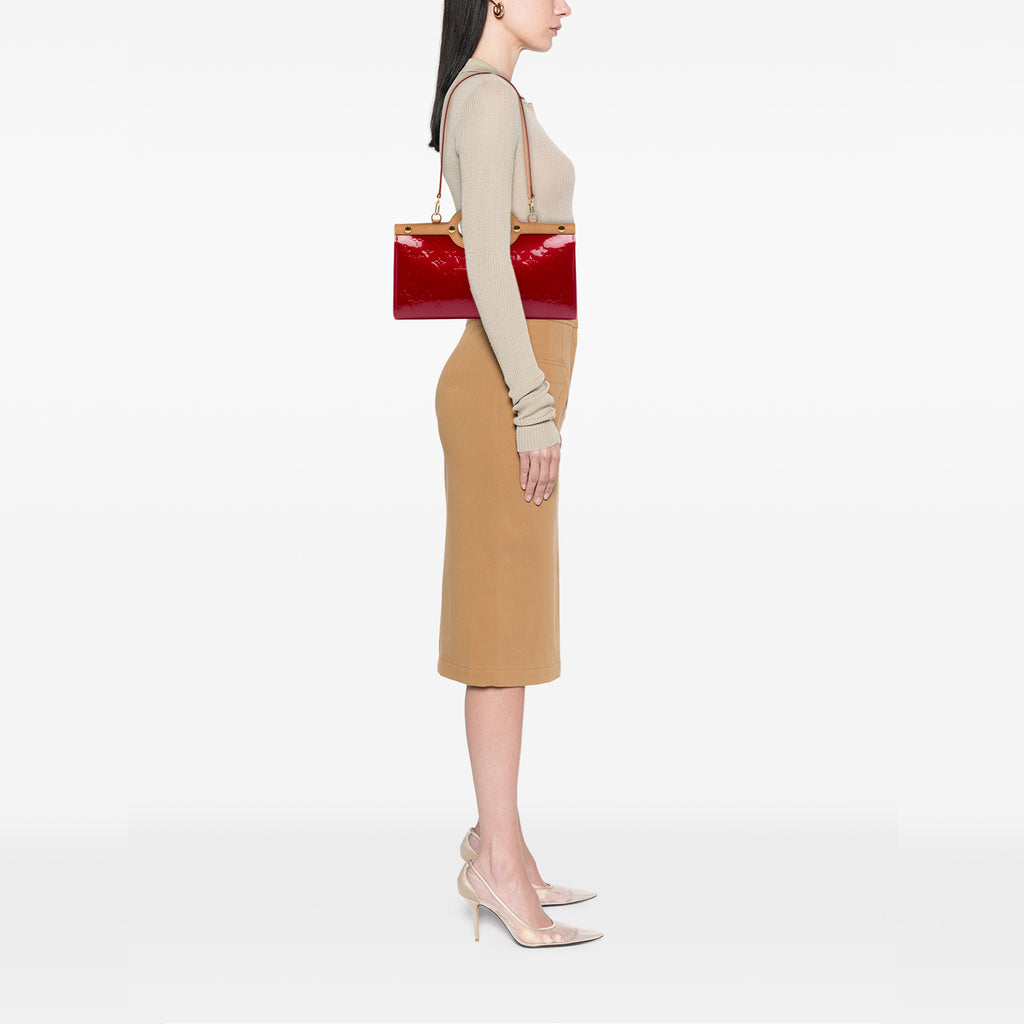 sc:https://storage.googleapis.com/luxclusif-photos-sku/HTK4TZEI06O25TRN/HTK4TZEI06O25TRN_6.jpg