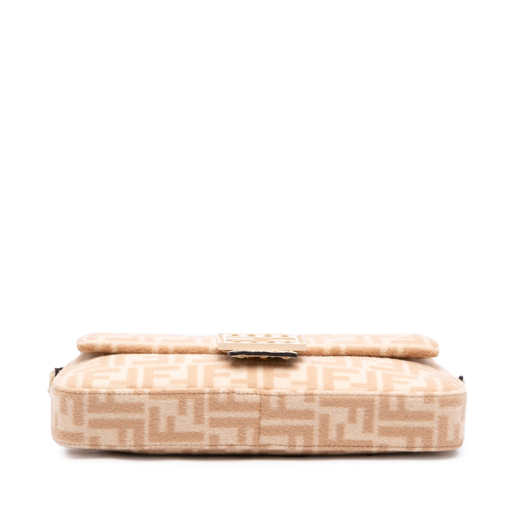 sc:https://storage.googleapis.com/luxclusif-photos-sku/HV6ZNKSI6OLJZHCC/HV6ZNKSI6OLJZHCC_3.jpg