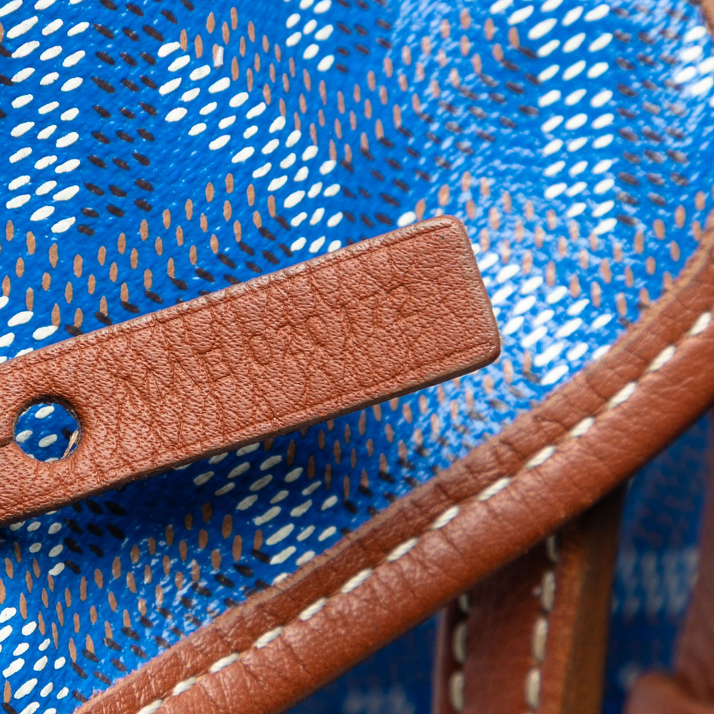 sc:https://storage.googleapis.com/luxclusif-photos-sku/J33812ADT9VCJR03/J33812ADT9VCJR03_6.jpg