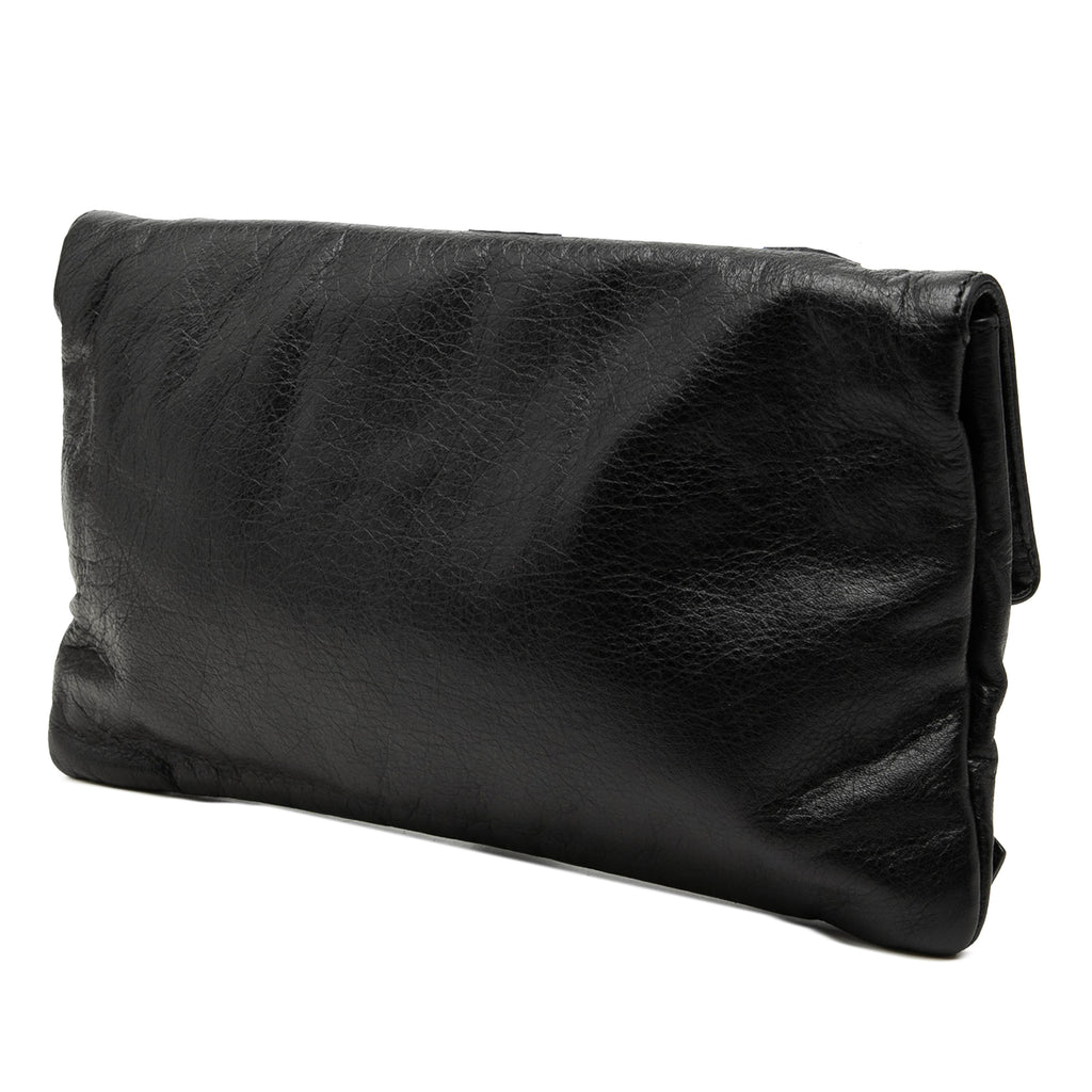 sc:https://storage.googleapis.com/luxclusif-photos-sku/JGNMHC06CXZTEK6J/JGNMHC06CXZTEK6J_2.jpg