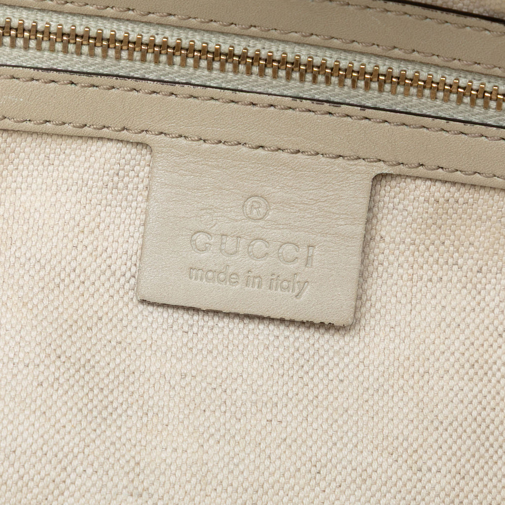 sc:https://storage.googleapis.com/luxclusif-photos-sku/JGZW985L4O7GYRYX/JGZW985L4O7GYRYX_5.jpg