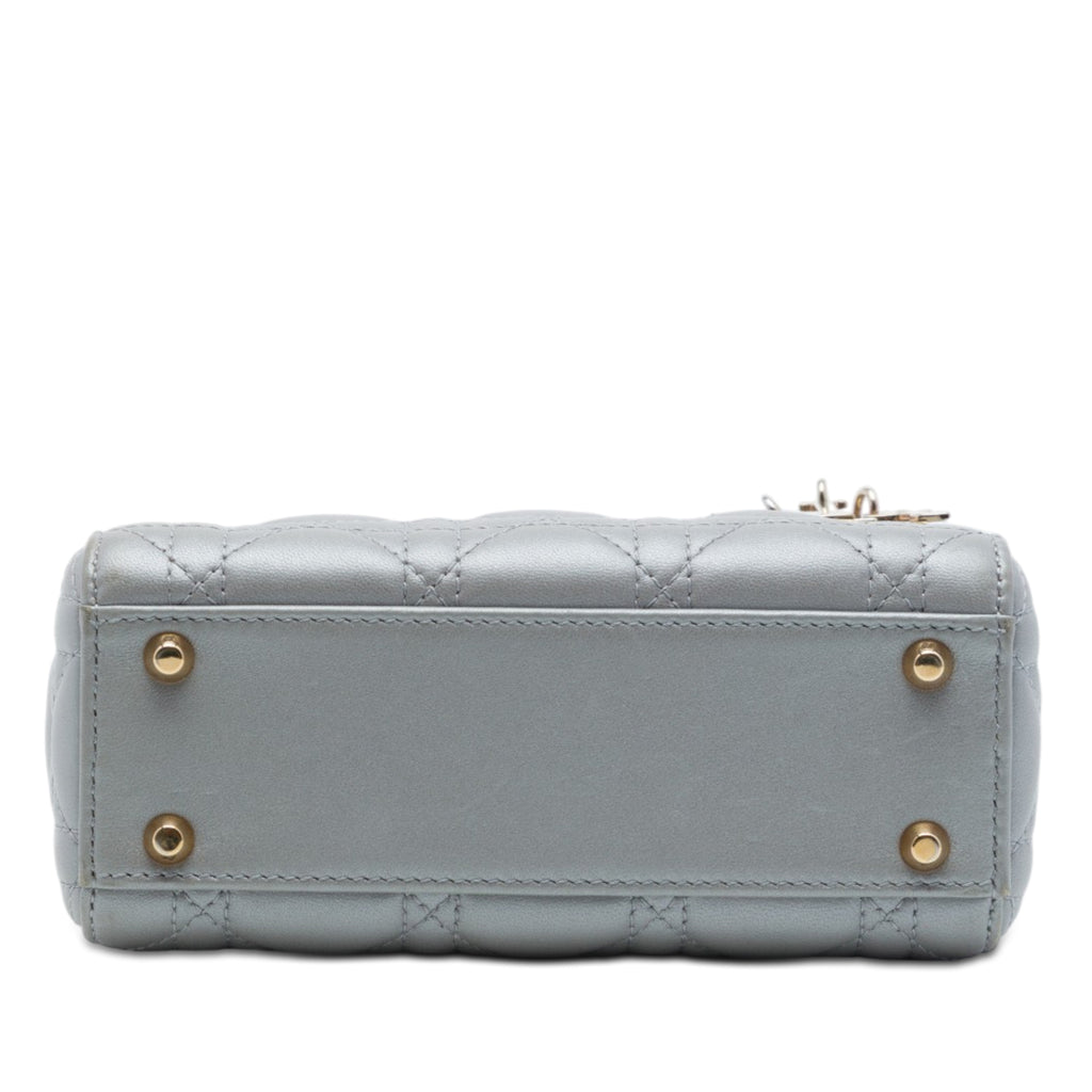 sc:https://storage.googleapis.com/luxclusif-photos-sku/L4TIF52TH0OVBFIZ/L4TIF52TH0OVBFIZ_3.jpg