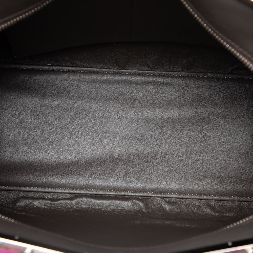 sc:https://storage.googleapis.com/luxclusif-photos-sku/MG5MOV21UH4JXO97/MG5MOV21UH4JXO97_4.jpg