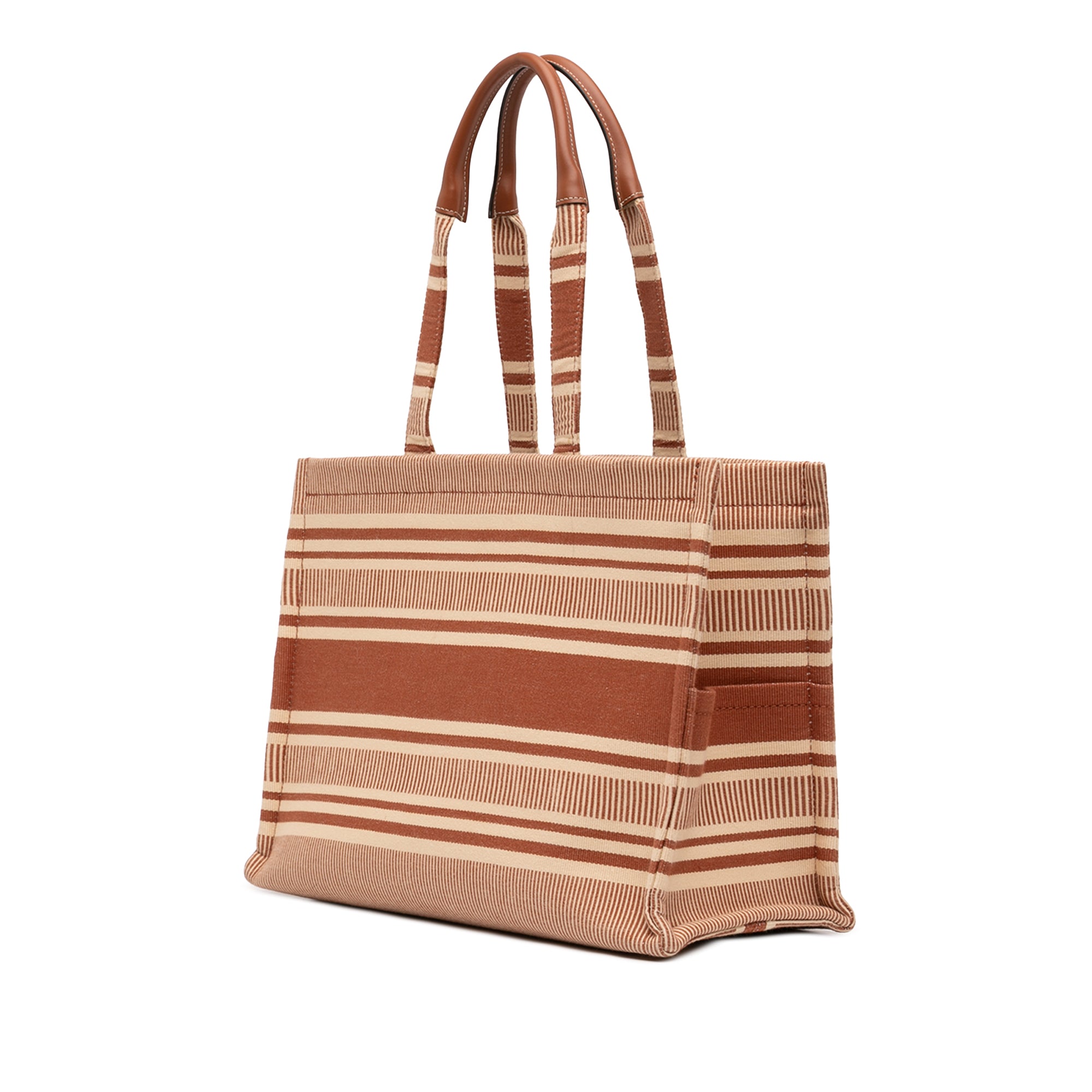 sc:https://storage.googleapis.com/luxclusif-photos-sku/MOBGRE2WX86KUB4V/MOBGRE2WX86KUB4V_2.jpg