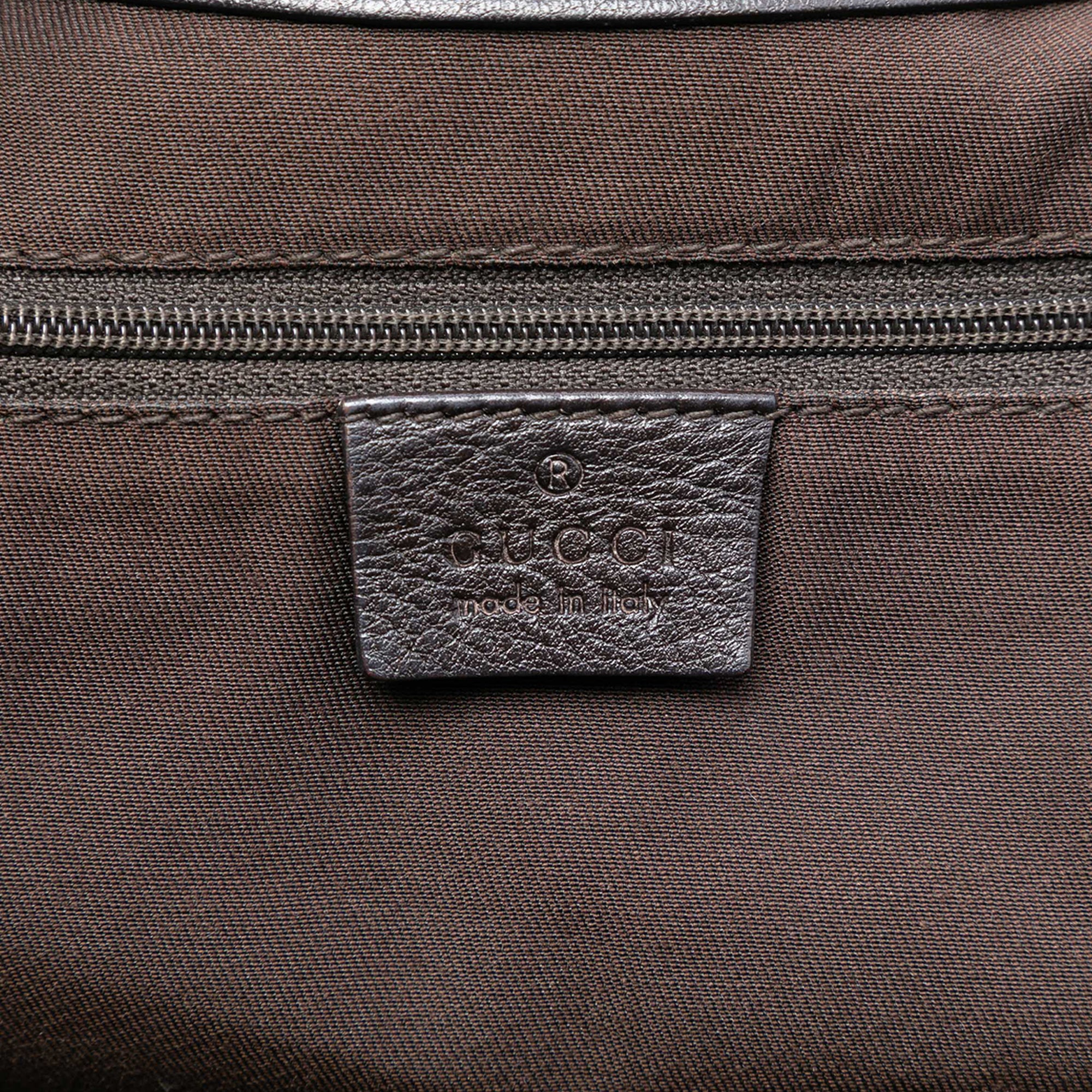 sc:https://storage.googleapis.com/luxclusif-photos-sku/MQZCAYG0Y639Q8L3/MQZCAYG0Y639Q8L3_5.jpg