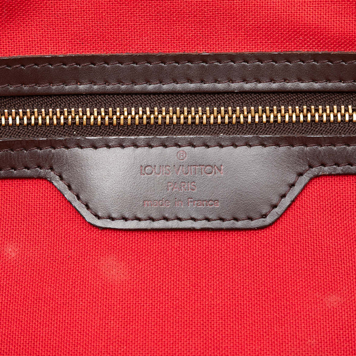 sc:https://storage.googleapis.com/luxclusif-photos-sku/NGT0HTMVOZNRHUBI/NGT0HTMVOZNRHUBI_5.jpg