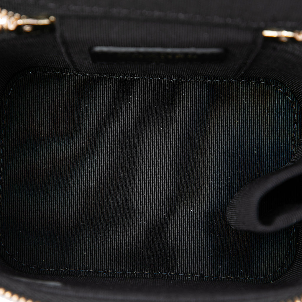 sc:https://storage.googleapis.com/luxclusif-photos-sku/NONRUKNVOT71T7VS/NONRUKNVOT71T7VS_4.jpg