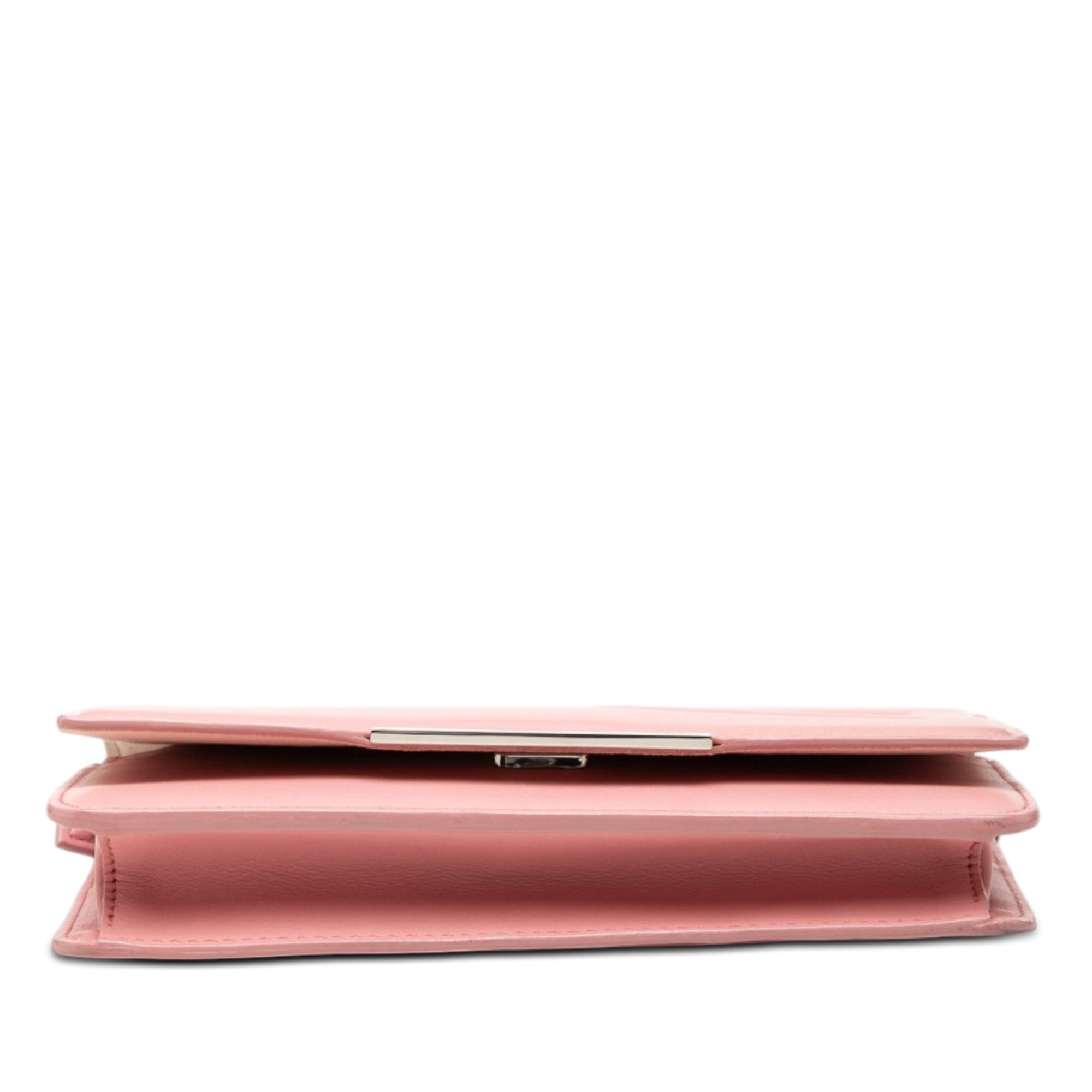 sc:https://storage.googleapis.com/luxclusif-photos-sku/O22CZOI9UKGB6QRF/O22CZOI9UKGB6QRF_3.jpg