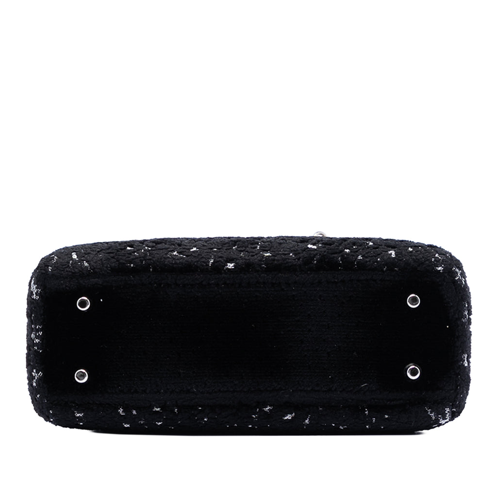 sc:https://storage.googleapis.com/luxclusif-photos-sku/OGMWS1QNVL2WL323/OGMWS1QNVL2WL323_3.jpg